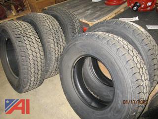 (5) LT275/70R18 Tires